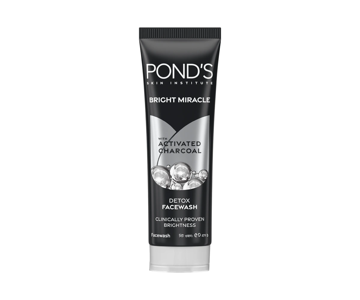 Pond’s Bright Miracle Detox Face Wash 50g